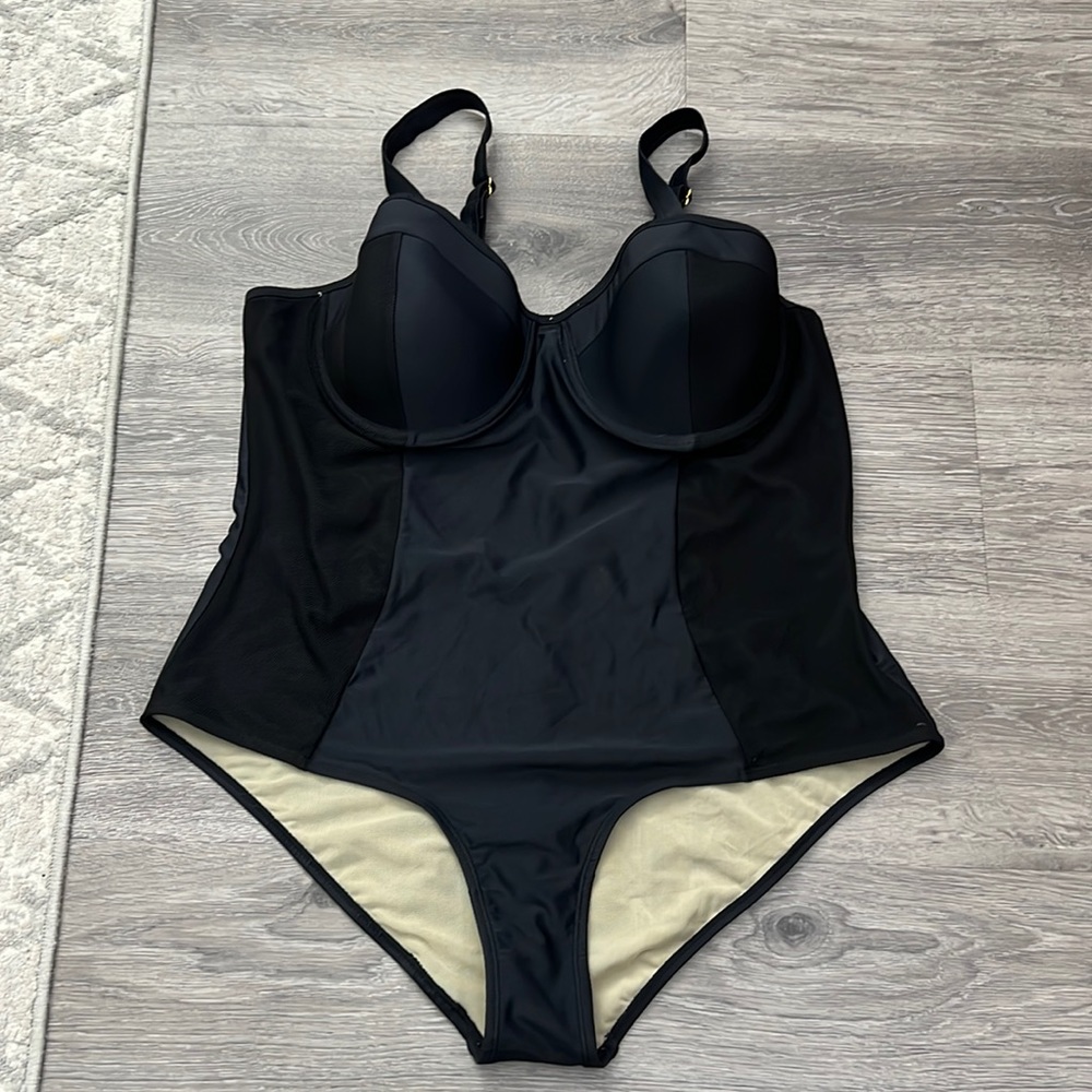Paramour Plus size One Piece Swimsuit 2X